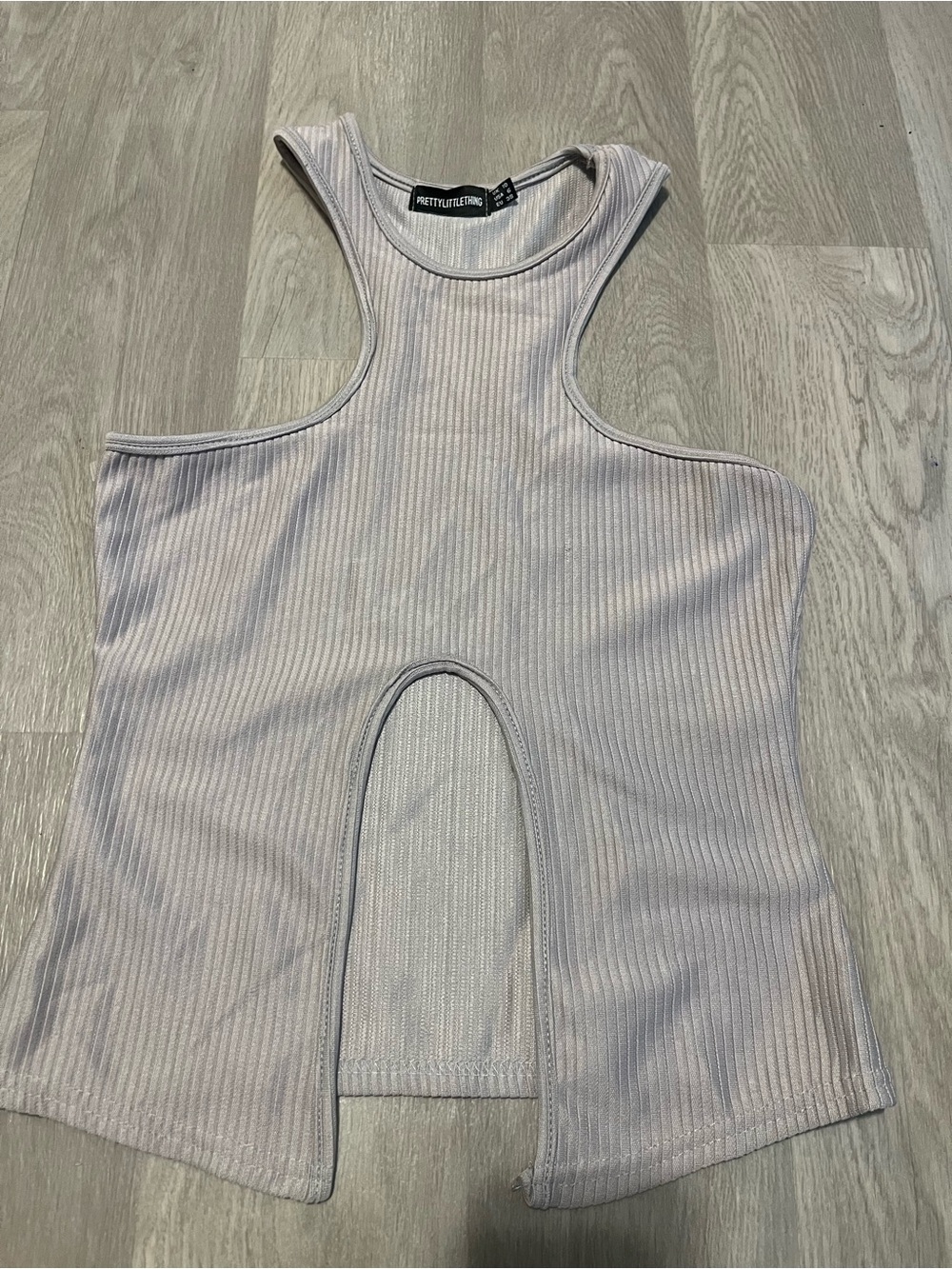 PrettyLittleThing Silver Gray Ribbed Cutout Racerback Tank - Picture 2 of 4